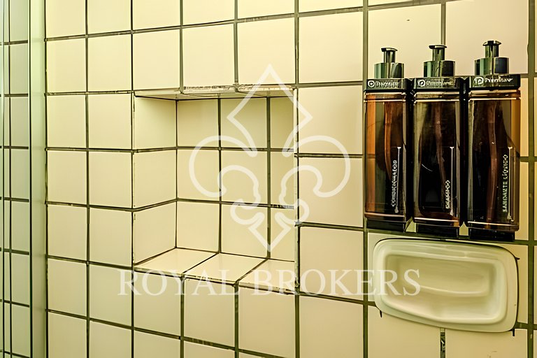 Chalé de montanha com lareira, sauna e piscina.