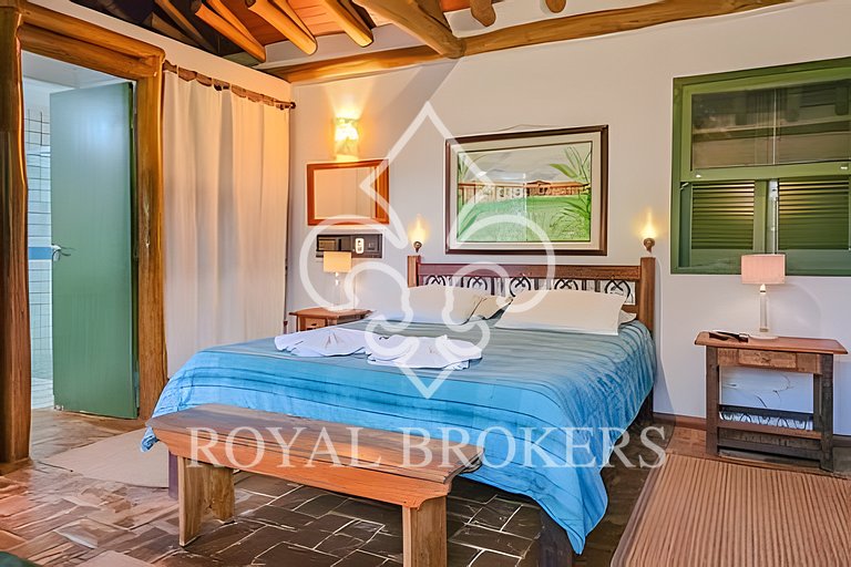 Chalé p/ família com lareira, sauna e piscina