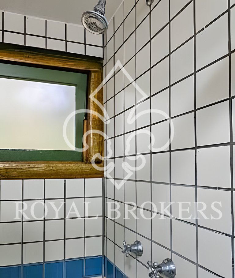 Chalé p/ família com lareira, sauna e piscina