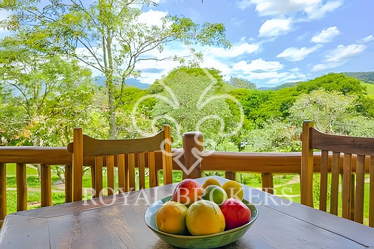 Chalé na serra, com lareira, sauna e piscina