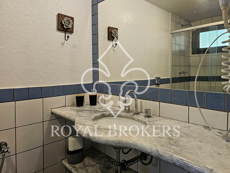 Chalé p/ casal com lareira, sauna e piscina